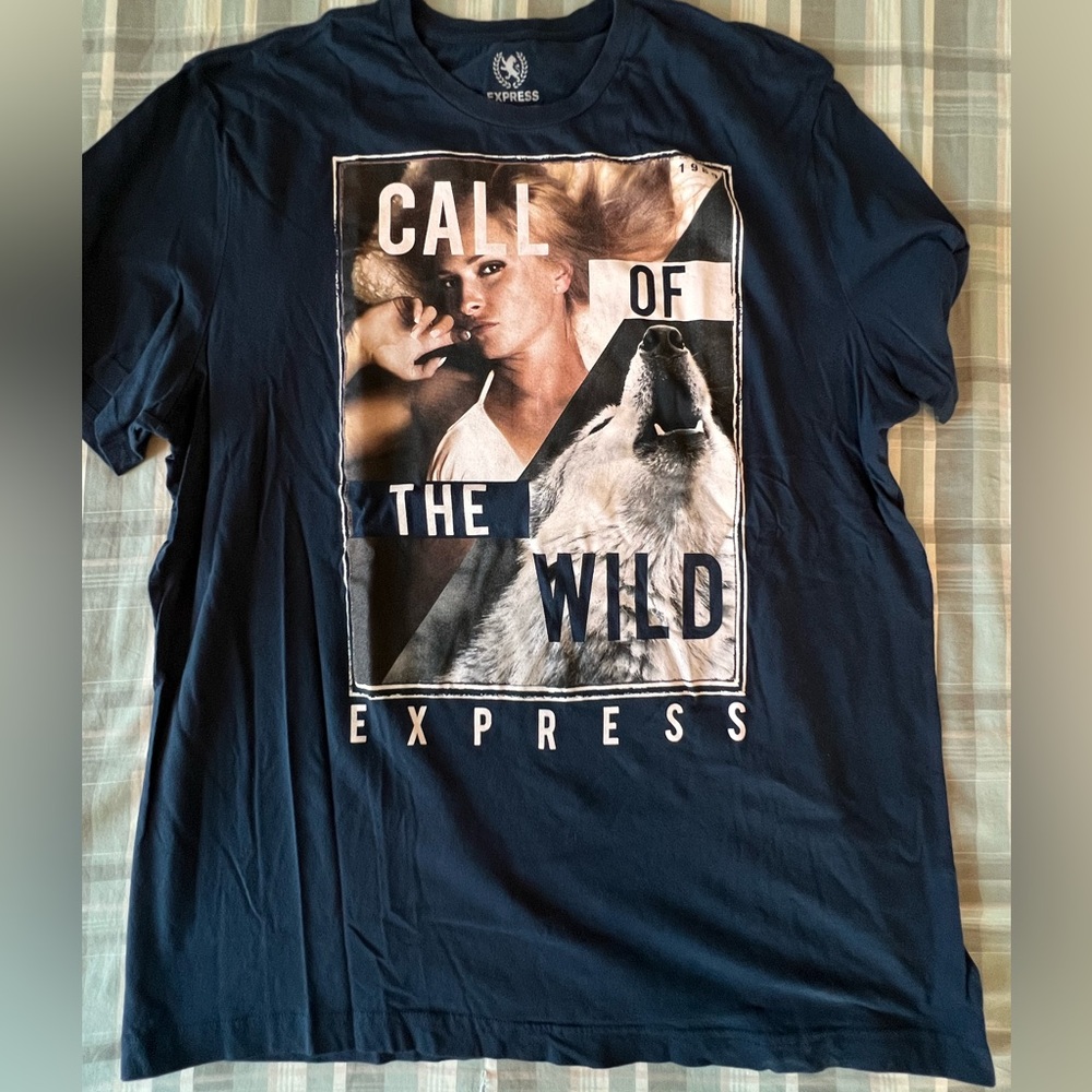 Men’s express tshirt. Size xxl but shrunk so it fits like and xl